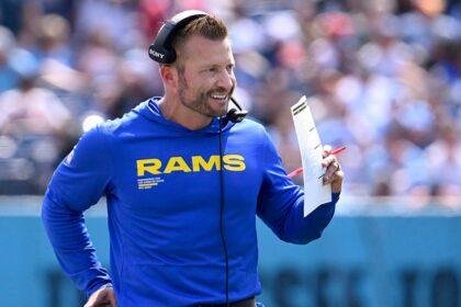 Sean McVay calls play