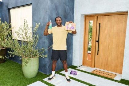 Rams Star Davante Adams Kicks Off Football Season With Taco Bell at SoFi Stadium