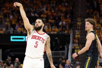 Sources - Rockets' Fred VanVleet has torn ACL, may miss season