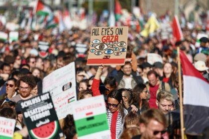 Tens of thousands rally in Berlin against German support for Israel | Israel-Palestine conflict News