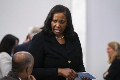 Trump cannot fire Fed's Lisa Cook before FOMC meeting, appeals court rules