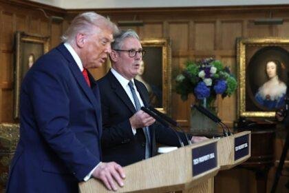 The joint press conference was marked by a cooperative approach from Trump and Starmer, without a clash between the US president and the media.