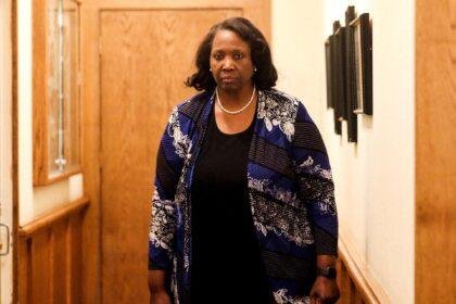 US DoJ asks court for emergency ruling to remove Cook from Fed board | Banks News