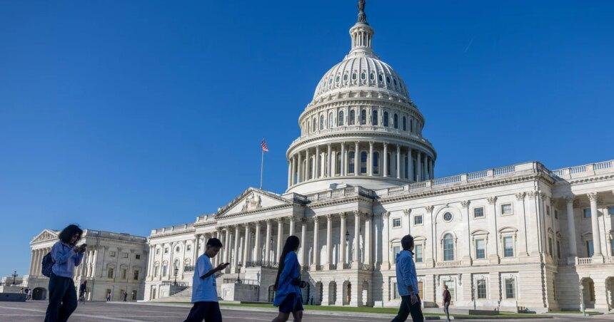 Government shutdown stretches into second week as Senate rejects funding bills again