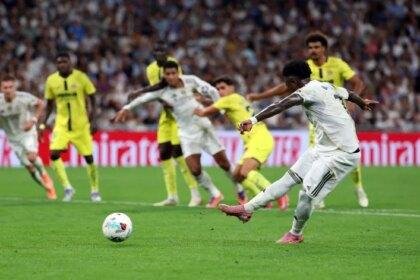 Vinicius Jr in action.