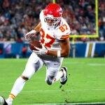 Travis Kelce scores a TD