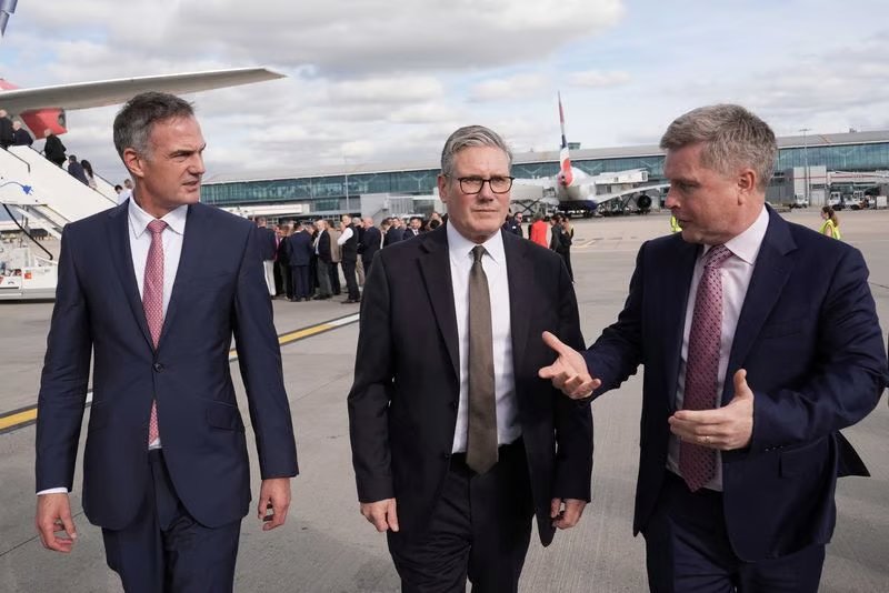 UK PM Starmer visits India to build business ties after clinching trade deal